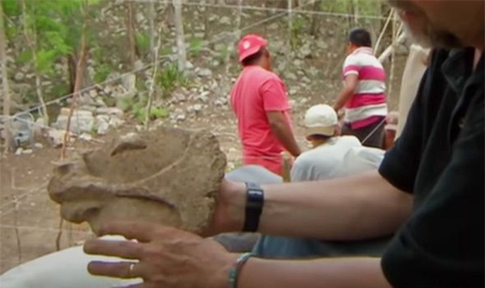 Mo kim tu thap Maya, phat hien “duong vao” mot the gioi khac-Hinh-2