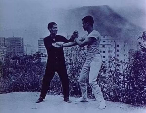 Nhung bac thay dua ten tuoi Ly Tieu Long len huyen thoai