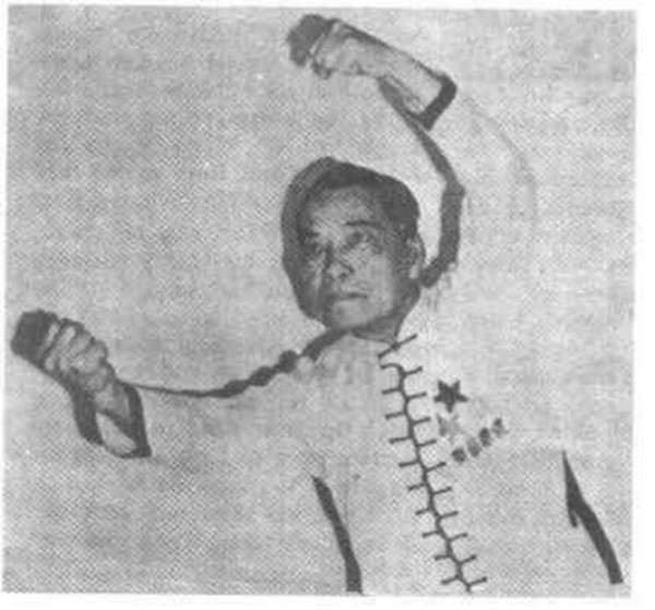 Nhung bac thay dua ten tuoi Ly Tieu Long len huyen thoai-Hinh-4