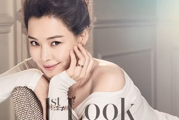 Bi quyet cham soc da min mang cua hoa hau dep nhat Han Quoc