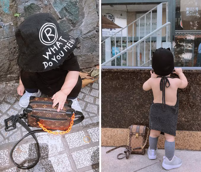 Từ lúc mới một tuổi, con gái Trà Ngọc Hằng đã thường xuyên được mẹ cho tập tành dùng túi hiệu. Nhiều lần, cô nhóc diện những thiết kế cá tính giá hàng chục triệu đồng của Louis Vuitton.