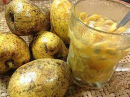 Bình bát có vị ngọt đậm, ăn vào mát và có nhiều công dụng cho sức khoẻ. Thông thường, người ta thường sử dụng phần ruột loại quả này dầm với một ít đường, sữa và đá để tạo nên món nước uống thơm ngon.