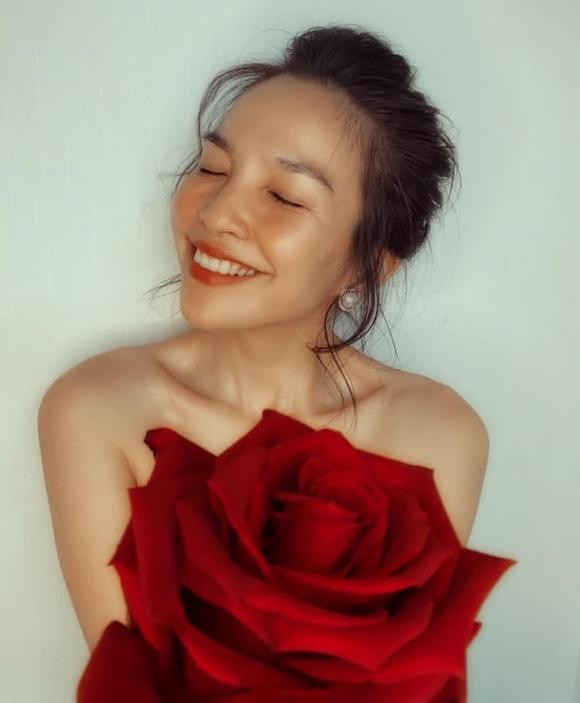 Hien Thuc tha nhe anh goi cam bi fan 