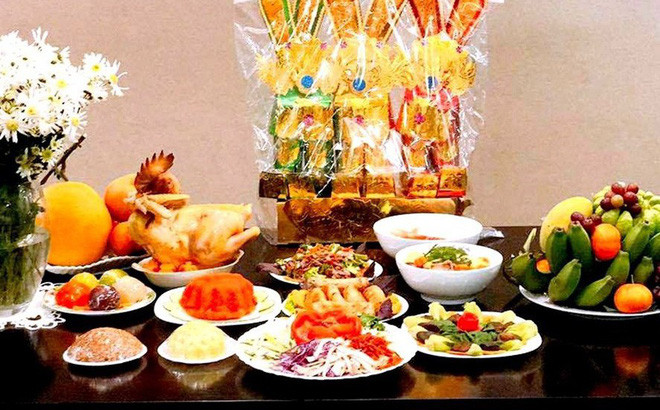  Mâm cỗ cúng ông Công ông Táo thường có các món mặn, đĩa xào, bát canh… tùy thuộc vào điều kiện kinh tế của gia chủ. Bạn có thể tham khảo những món sau để chuẩn bị cúng ông Táo.