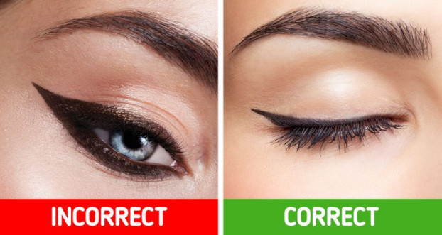 Kẻ eyeliner quá dày: Kẻ mắt là một trong những bước khó nhất khi trang điểm. Bạn cần phải tỉ mỉ và chắc tay. Một trong những sai lầm phổ biến nhất là kẻ eyeliner quá dày, khiến mí mắt trông nhỏ hơn và bị che khuất. Cũng không nên kẻ eyeliner ở mi dưới hoặc kẻ quá sát mí mắt. Tốt nhất bạn nên kẻ một đường eyeliner mỏng gần mí mắt.