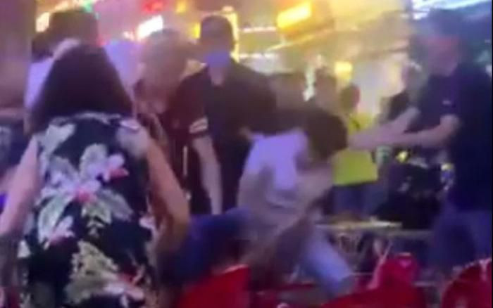 Con do dai nao khu pho Tay Bui Vien