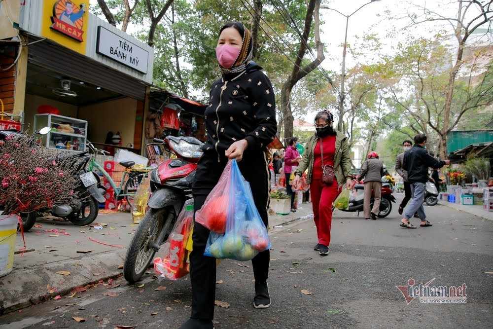 Dan Thu do do ve pho hang Ma sam le cung ong Cong ong Tao-Hinh-3