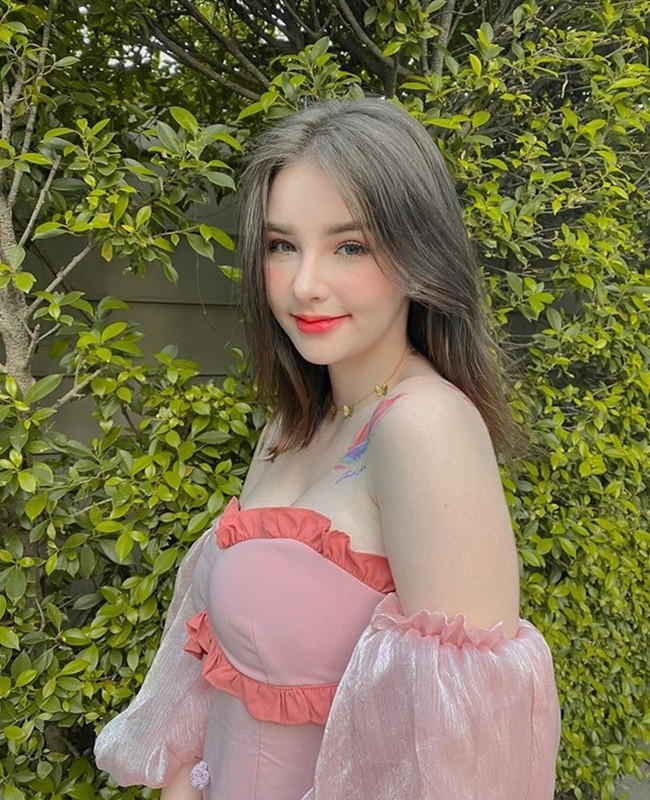 Trên trang cá nhân, mỗi bức ảnh của Jessie Vard thường thu hút hàng nghìn lượt thích và chia sẻ.