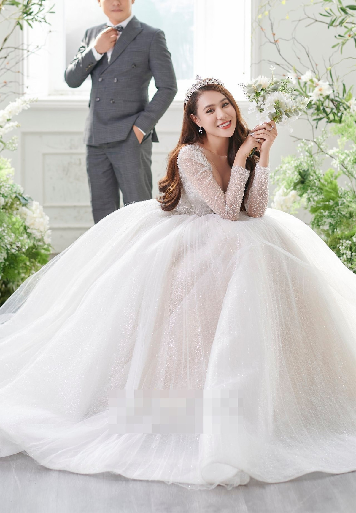 Anh cuoi giau mat chu re cua dien vien Ho Bich Tram-Hinh-2