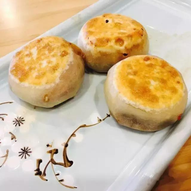 Bánh Mendingroubing có cách làm đơn giản nên được nhiều người tự chế biến tại nhà.