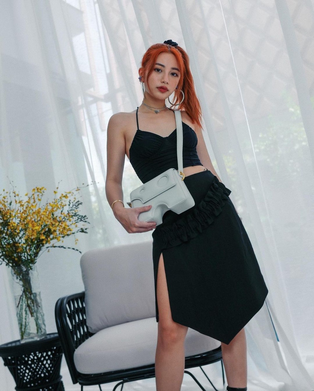 Hoạt động trong lĩnh vực thời trang nên Calista cũng thử sức với nhiều phong cách khác nhau.