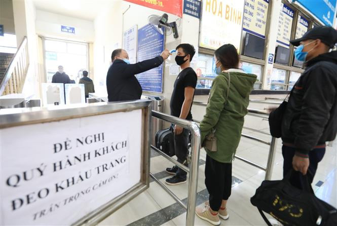 Ha Noi them 2 ca benh moi, Bo Y te hop khan chieu 1/2