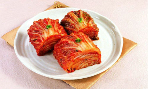 Để bảo vệ sức khỏe của gan chúng ta nên hạn chế ăn những món chứa hàm lượng nitrit cao như dưa chua, dưa chua, cà muối, thịt muối...