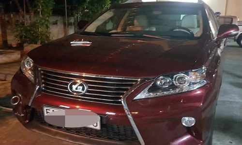 Chiếc Lexus RX350 liên quan đến vụ việc.
