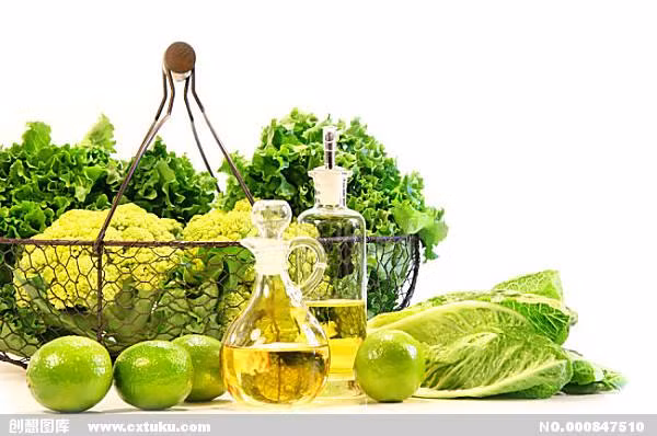 Thiếu vitamin D cơ thể dễ ung thư vú, ung thư ruột: Một số khảo sát đã chỉ ra rằng ung thứ ví, những bệnh nhân ung thư kết ruột có mức vitamin D thấp.