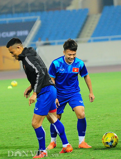 Phi Sơn và Đình Luật.