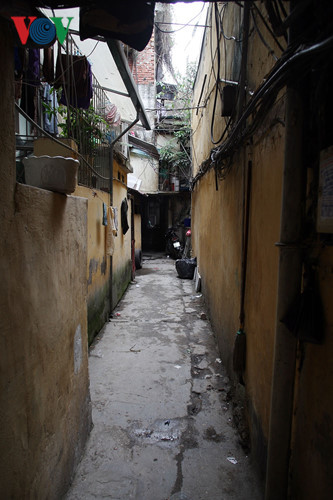 Những con ngõ nhỏ trên phố phường Hà Nội xưa là giao thông hào nối liền với nhau, giúp các chiến sĩ di chuyển trong lòng Thủ đô đánh giặc.