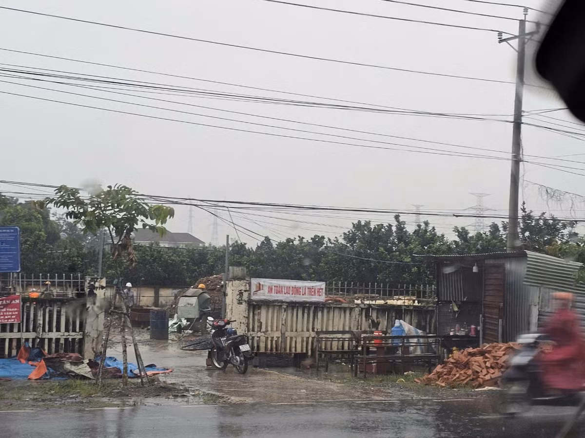 Dong Nai: Ai dang thi cong tram y te xa Tan An?-Hinh-7