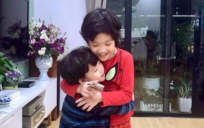 Qua hình ảnh mới đây mà bà xã Khải Anh chia sẻ có thể thấy không gian căn hộ được lên ý tưởng với tông màu trắng làm chủ đạo.