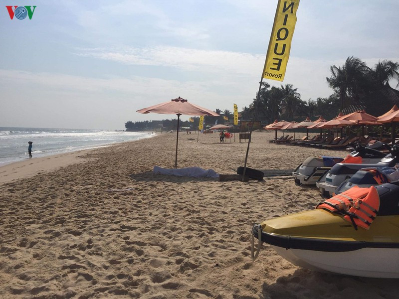 3 nguoi nuoc ngoai duoi nuoc, 1 nguoi tu vong o bien Phan Thiet