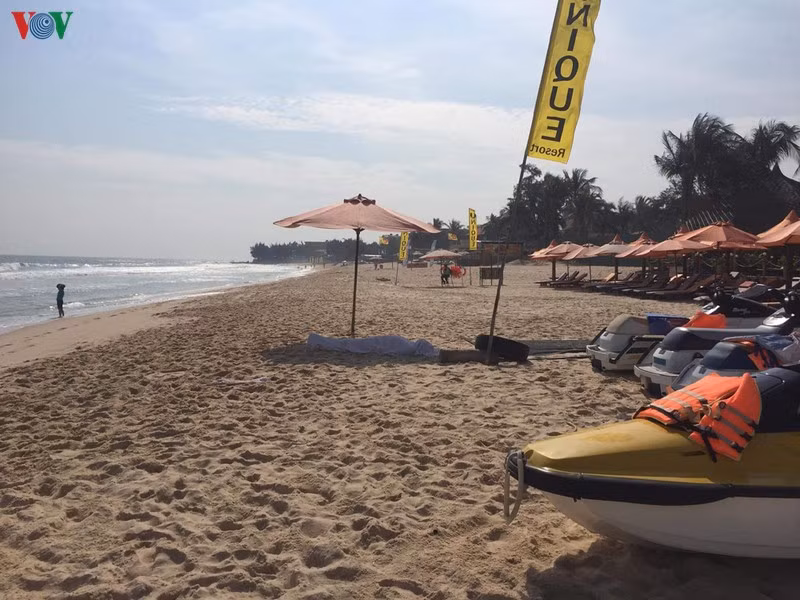 3 nguoi nuoc ngoai duoi nuoc, 1 nguoi tu vong o bien Phan Thiet