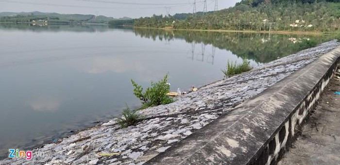 Vu ba noi sat hai chau o Nghe An: Hang bao hiem lien quan noi gi?