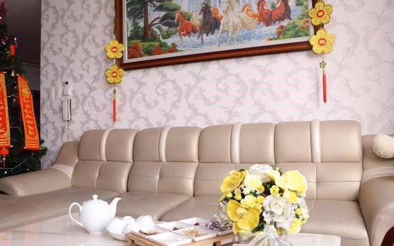 Giọng ca Ngắm hoa lệ rơi cho biết, vì phải di chuyển liên tục nên anh muốn có một không gian gọn gàng, vừa đủ để nghỉ ngơi, thư giãn.