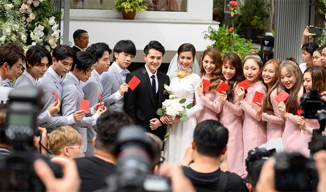 Bi mat chua duoc tiet lo ve chiec ao dai cuoi cua Dong Nhi-Hinh-5