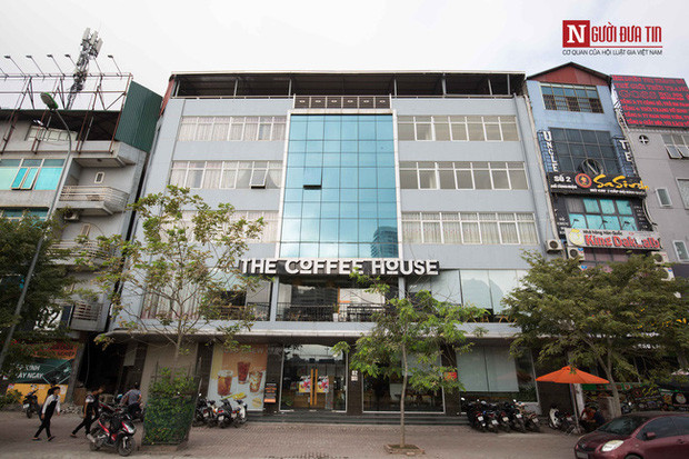 Ghi nhận tại cửa hàng trên đường Hồ Tùng Mậu, Thái Hà, Nguyễn Xiển đã chuyển nhượng, thay thế.