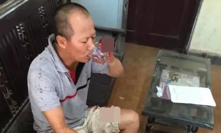 Chia se bat ngo cua nan nhan thoat chet trong tham an anh trai chem ca nha em ruot-Hinh-2