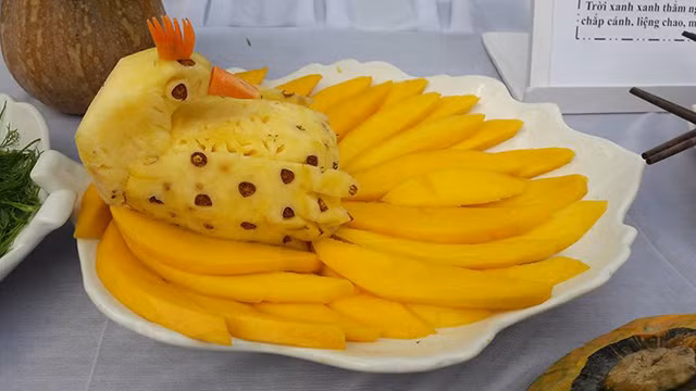 Chị Thanh chia sẻ: “Có lẽ bí quyết để nấu ra được những bữa ăn ngon chính là nó xuất phát từ niềm đam mê của bản thân, tình yêu dành cho gia đình.”