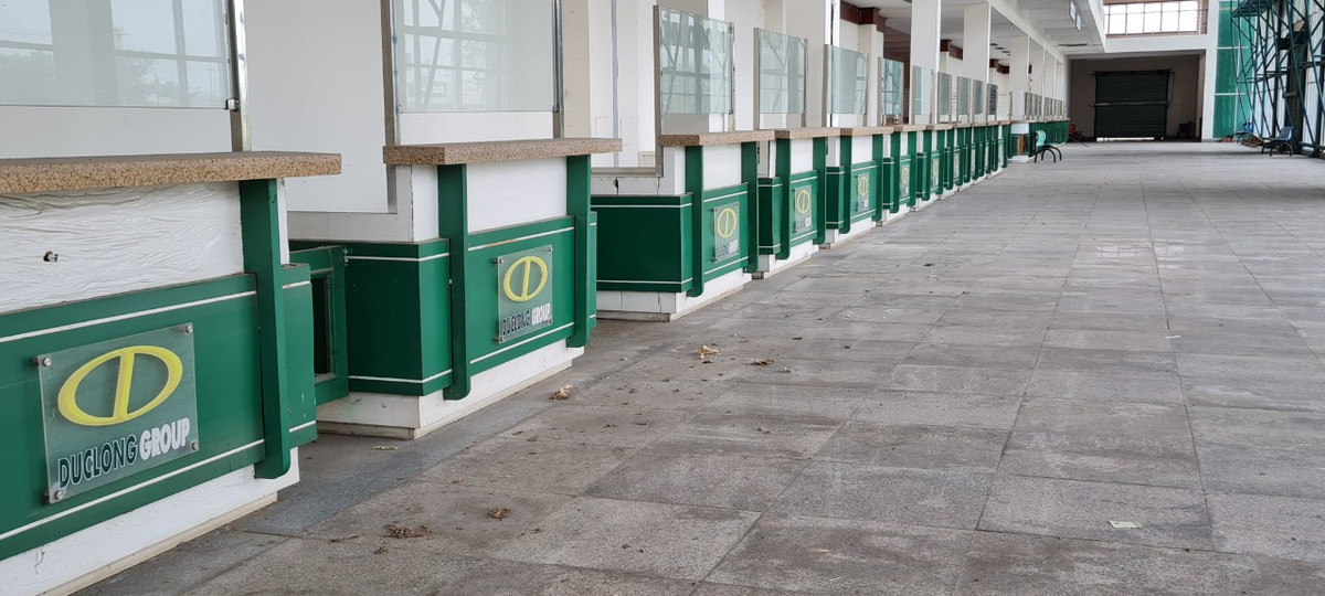 Ngân hàng Thương mại CP Công Thương Việt Nam (VietinBank) đang rao bán Bến xe của Công ty CP Tập đoàn Đức Long Gia Lai để thu hồi nợ. &gt;&gt;&gt; Mời độc giả xem thêm video Đông nghẹt bến xe, kẹt cứng đường trước kỳ nghỉ lễ: