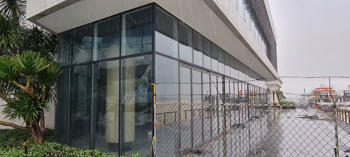 Tuy nhiên, công trình này đã bị bỏ hoang nhiều năm nay.