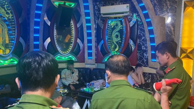 Can cu nao de xet nghiem nguoi co dau hieu su dung ma tuy?