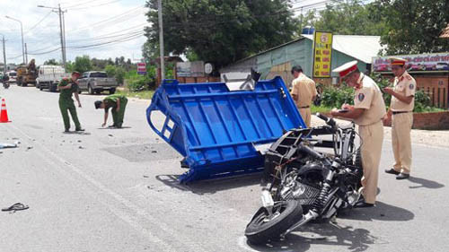 Tài xế xe bagác chạy lấn trái gây ra TNGT đặc biệt nghiêm trọng. Ảnh Duy Khang/ báo Bình Dương