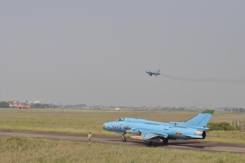 Theo thống kê của Cơ sở dữ liệu chuyển giao vũ khí quốc tế của Trung tâm nghiên cứu Hòa bình quốc tế Stockholm, Việt Nam hiện giờ còn đang sử dụng trong biên chế 36 chiếc Su-22 các loại. Nguồn ảnh: TL.