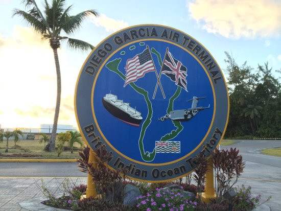 Tới nay, đây đã trở thành một trong những căn cứ quân sự quan trọng bậc nhất của người Mỹ ở Ấn Độ Dương, chịu trách nhiệm tiếp nhận và cung cấp hậu cần cho các tàu chiến Mỹ đi qua vùng biển này. Nguồn ảnh: BI.