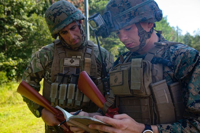 Nửa thế kỷ từ sau cuộc đột kích Sơn Tây giải cứu phi công Mỹ trong Chiến tranh Việt Nam, dường như các phi vụ giải cứu của Quân đội Mỹ tới nay vẫn chưa có gì mới mẻ hơn, vẫn là một quy trình cũ và cẩn thận tới từng chi tiết. Nguồn ảnh: BI.