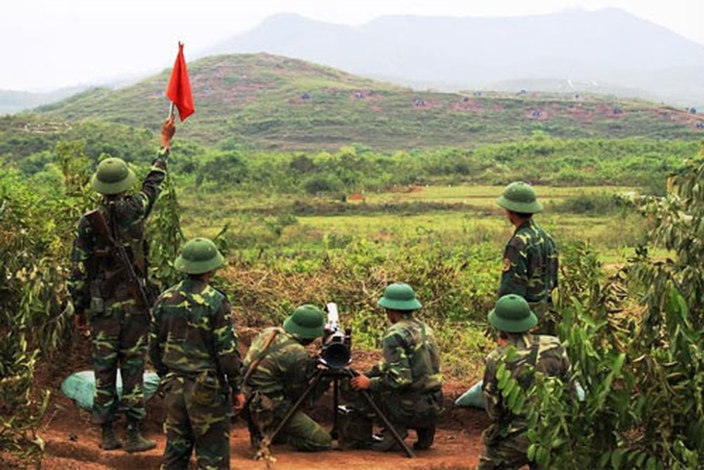 Cùng với khẩu súng chống tăng cá nhân RPG-7 và súng trường tấn công AK-47, khẩu súng chống tăng SPG-9 cũng được coi là một trong những loại vũ khí huyền thoại bậc nhất của Liên Xô trong quá khứ. Tới nay, loại vũ khí này vẫn tiếp tục được sử dụng ở nhiều quốc gia trên thế giới. Nguồn ảnh: QDND.