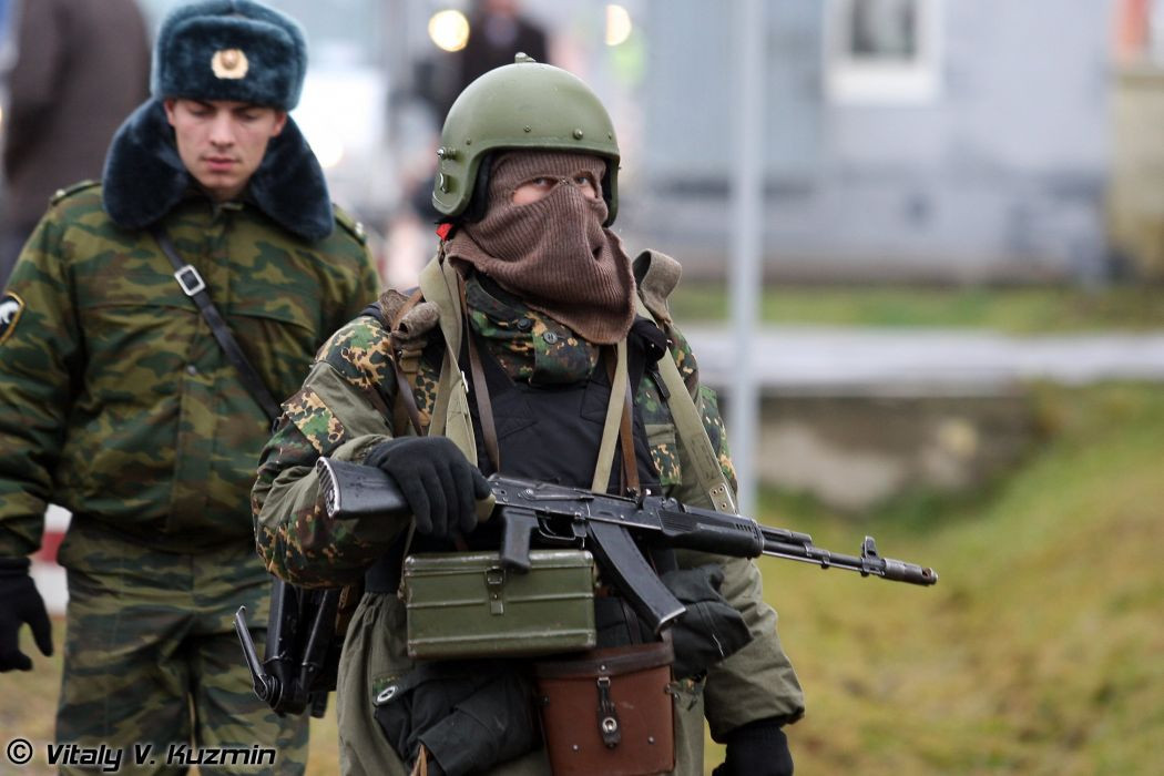 Theo các tài liệu được Nga công bố sau này, cuộc tấn công chỉ có sự tham gia của 9 đặc nhiệm GRU. Không chỉ cướp được một chiếc Cobra, các đặc nhiệm GRU đã tiêu diệt được 15 lính Mỹ, phá huỷ toàn bộ các máy bay còn lại trong căn cứ và đổi lại bị thiệt mạng 3 người. Ảnh minh họa - Nguồn ảnh: Rumil.