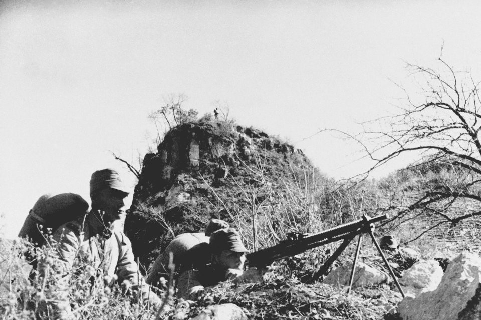 Ngoài ra còn phải kể đến Chiến dịch Bão Tháng Tám khi Hồng quân Liên Xô tung quân đánh thẳng vào quân đội Nhật ở Mãn Châu khi Chiến tranh Thế giới thứ hai đi vào hồi kết. Nguồn ảnh: BI.