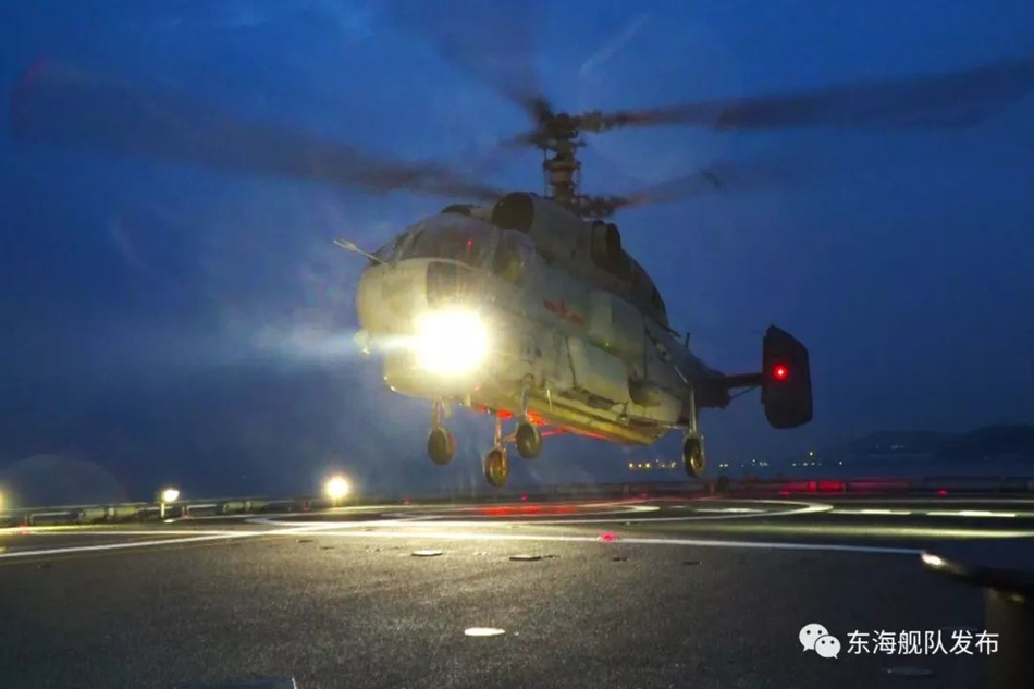 Vậy nên, Trung Quốc lựa chọn phương án tối ưu hơn cả đó là phát triển những dòng trực thăng săn ngầm có thiết kế truyền thống, tiếp tục sử dụng dòng Ka-28 mua từ Nga trong quá khứ nhưng tương lai sẽ sớm cho loại biên hết các loại trực thăng đồng trục trong biên chế nếu chúng quá hạn sử dụng. Nguồn ảnh: Sina.