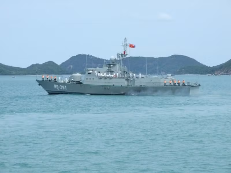 Các tàu thuộc Đề án 10412 này của Nga đều có trọng tải rất nhẹ, mớm nước chỉ 375 tấn, chiều dài của tàu đạt 49,5 mét; chiều rộng 9,2 mét và mớm nước tối đa 2,2 mét. Nguồn ảnh: Commons.