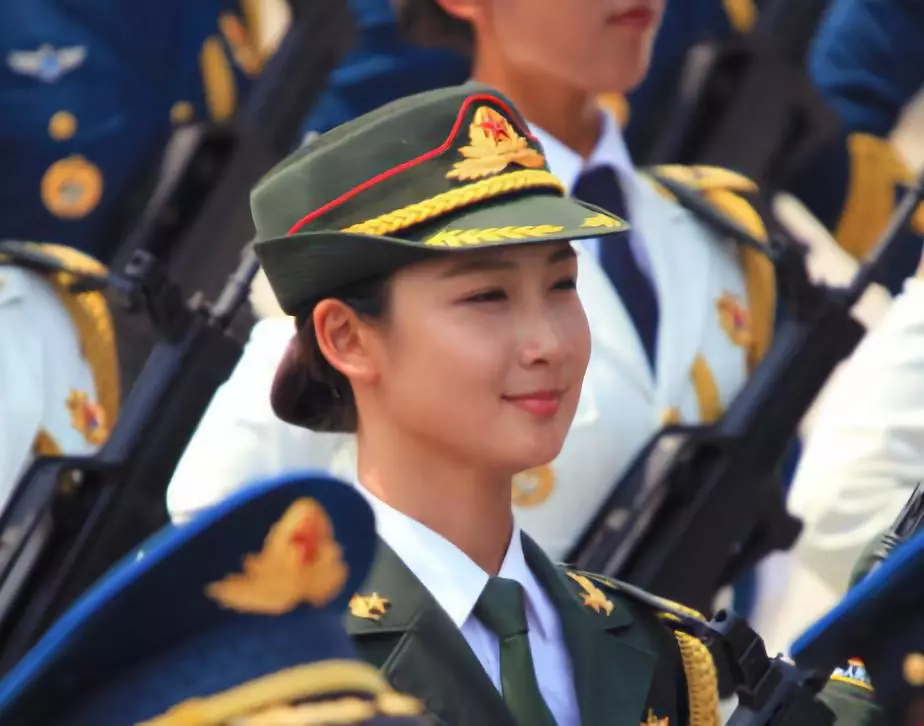 Theo thông tin được truyền thông Trung Quốc đăng tải, Môn Giai Tuệ năm nay 27 tuổi, sinh ra tại thành phố Đại Liên thuộc tỉnh Liêu Ninh, đông bắc Trung Quốc. Nguồn ảnh: Weibo.