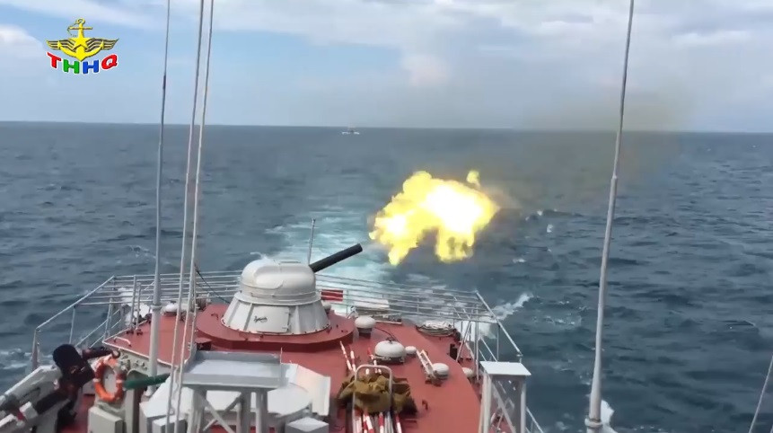 Vùng 5 Hải quân tực thuộc Quân chủng Hải quân là Bộ Tư lệnh tác chiến hải quân độc lập quản lý và bảo vệ vùng biển Nam biển Đông cũng như Vịnh Thái Lan thuộc vùng biển hai tỉnh Cà Mau và Kiên Giang. Nguồn ảnh: THHQ.