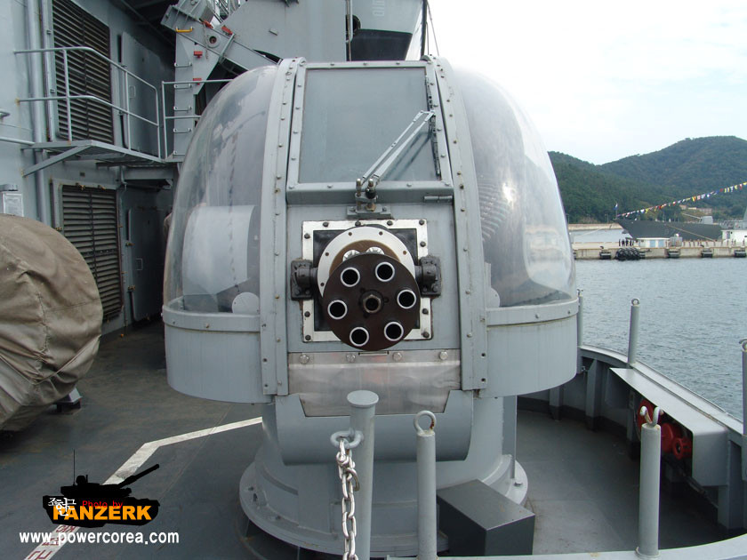 Đây là hệ thống khá độc đáo được dùng phổ biến trên nhiều loại tàu chiến do Hàn Quốc sản xuất. Nguồn ảnh: Chosul.