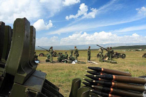 Pháo được đặt trên bệ xoay 360 độ kèm theo đó là khả năng hạ nòng tối đa -10 độ hoặc nâng lên góc tối đa 85 độ. Nguồn ảnh: Sina.