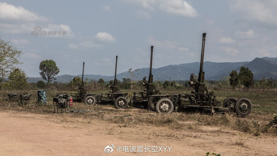 Loại pháo phòng không hai nòng cỡ 37mm do Trung Quốc sản xuất hiện đang được Quân đội Hoàng gia Thái Lan sử dụng với số lượng lớn có tên Type 65 37mm. Nguồn ảnh: Sina.