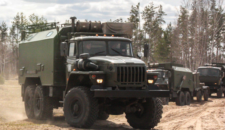 Palatin có chúc năng trấn áp các hệ thống liên lạc vô tuyến của đối phương, thậm chí can thiệp vào hệ thống dẫn đường của tên lửa hành trình hay trinh sát điện tử ở khoảng cách tối đa 1000 km. Nguồn ảnh: Rumil.