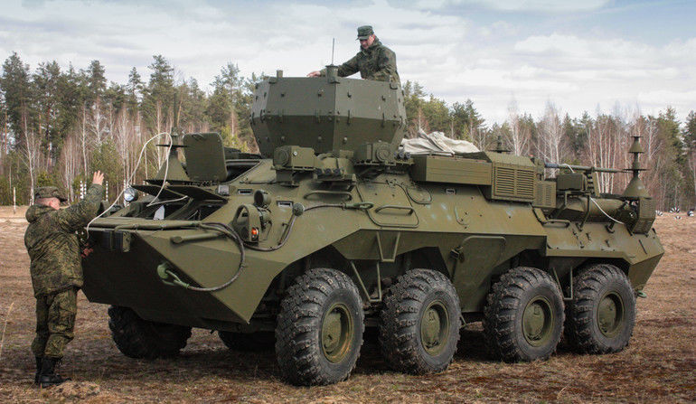 Tổ hợp tác chiến điện tử mới nhất vừa được Nga đưa vào trực chiến tại Quân khu phía Tây của quân đội nước này mang tên Palatin. Đây hiện được coi là tổ hợp tác chiến điện tử mạnh nhất của Nga tính đến thời điểm hiện tại. Nguồn ảnh: Rumil.